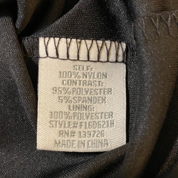 Francesca’s Black Lace Dress with Cutouts at Shoulders/Waist/Hem Large - Picture 10 of 11